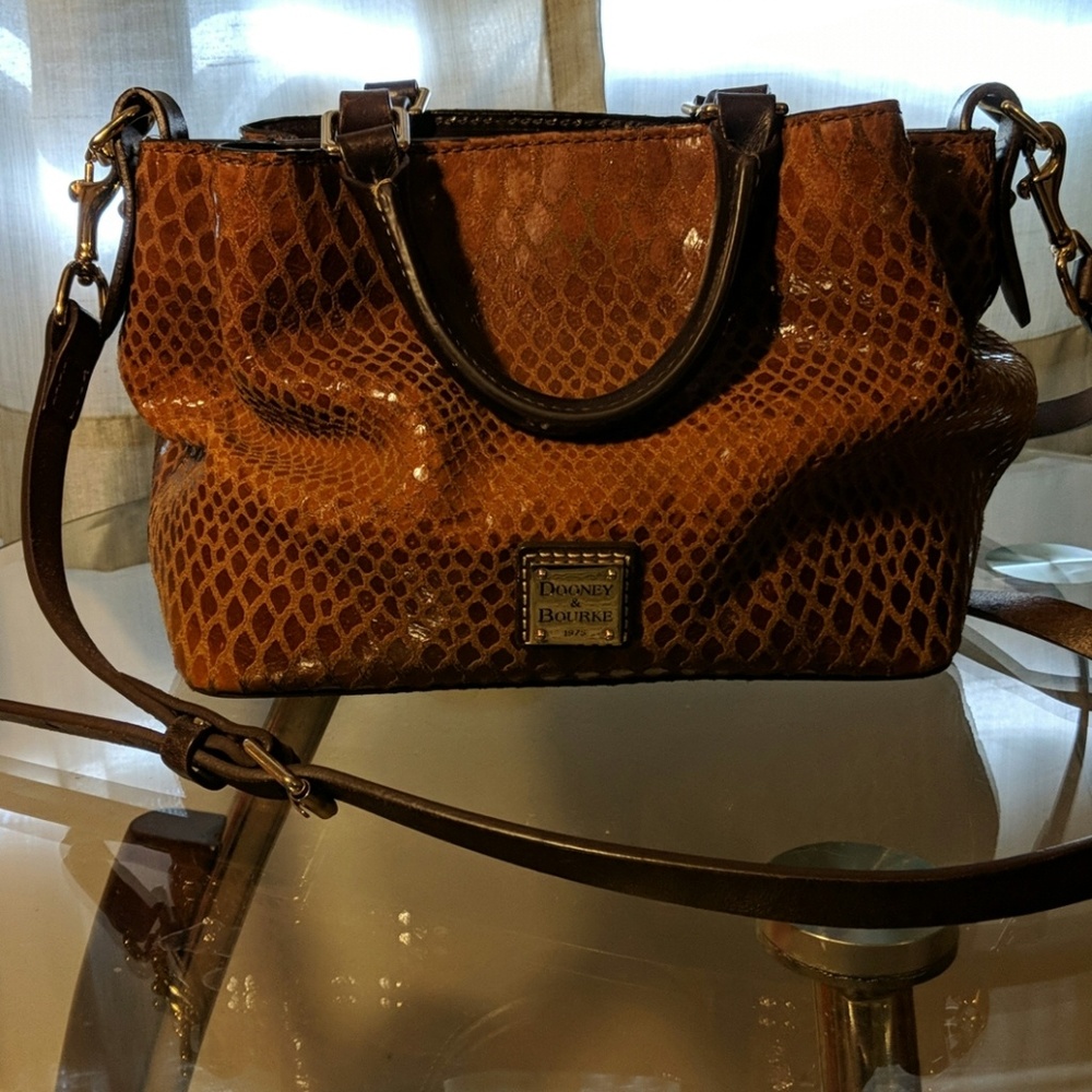 Dooney & Bourke leather bag